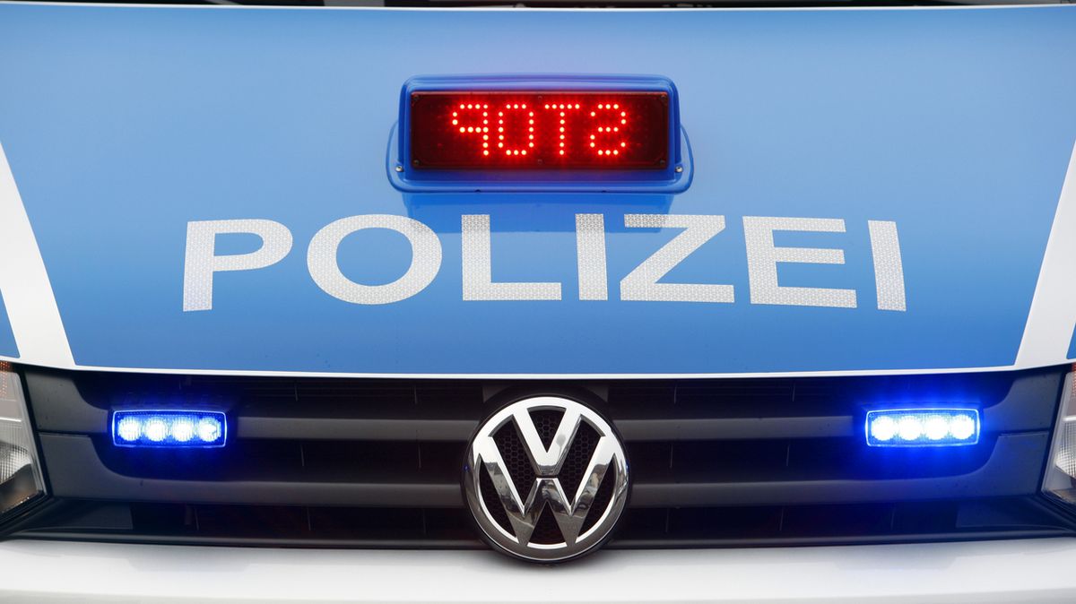 Na nádraží v Mnichově pobodal mladý muž policistu, nůž mu zlomil v těle